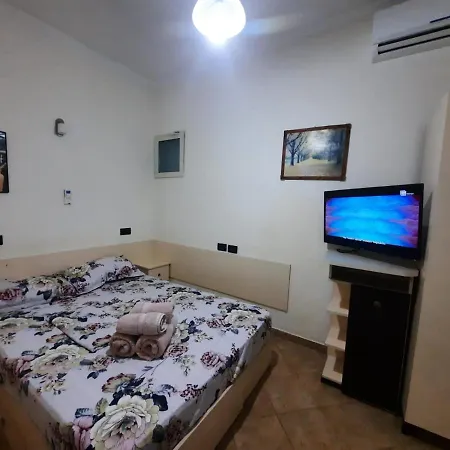 Lovely And Quite Appartament 1-3 A Apartmán *