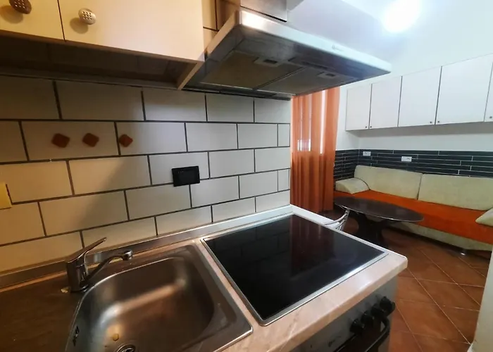 公寓 Lovely And Quite Appartament 1-3 A *